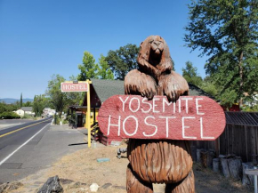 Отель Yosemite International Hostel  Гровленд